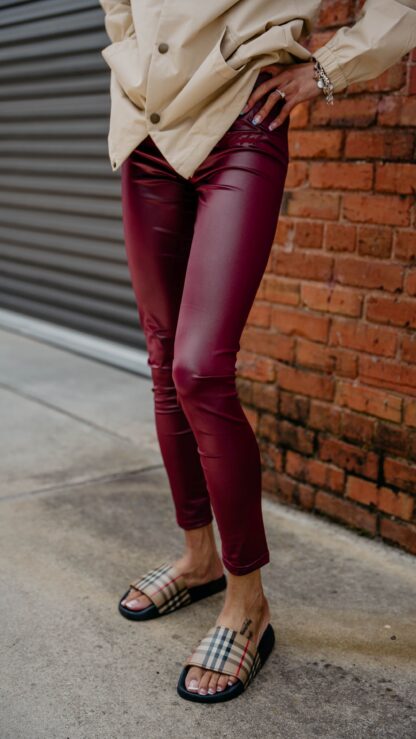 Shine Bright Leggings (WMNS) - Image 2